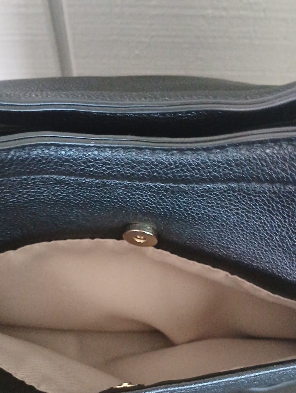 LC Lauren Conrad Black Pebbled Faux Leather Shoulder Bag with Front Pocket - Picture 3 of 14